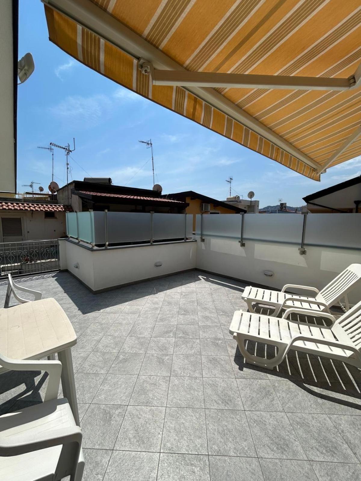 Casa Vacanze A Milorda Letojanni Ngoại thất bức ảnh